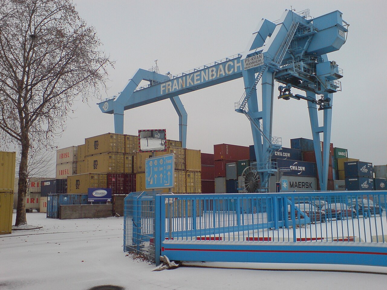The largest automated port